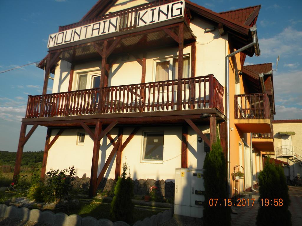 Pensiunea Mountain King Sâmbăta de Sus Exterior photo